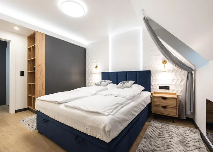 Widokowy 40 דירה